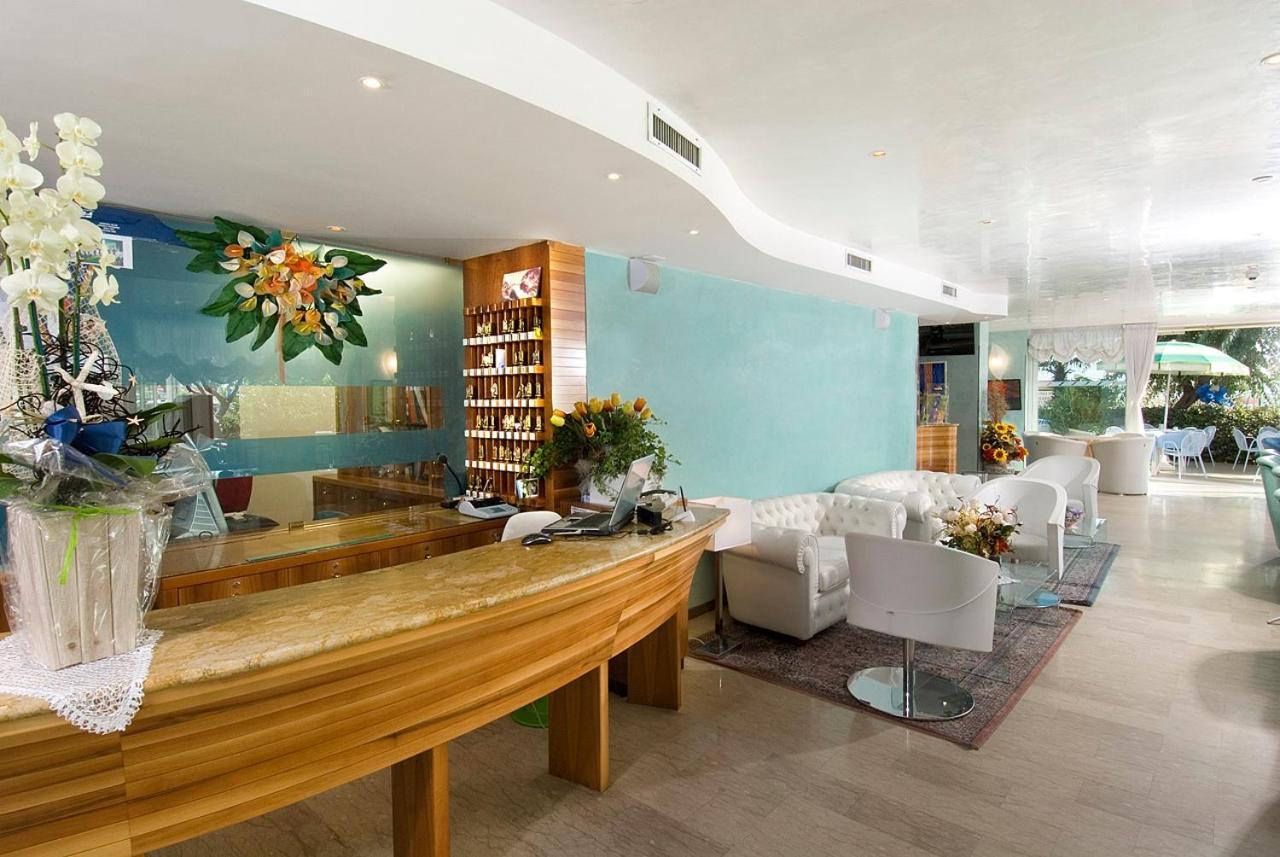 Hotel Margareth ริชโชเน ภายนอก รูปภาพ