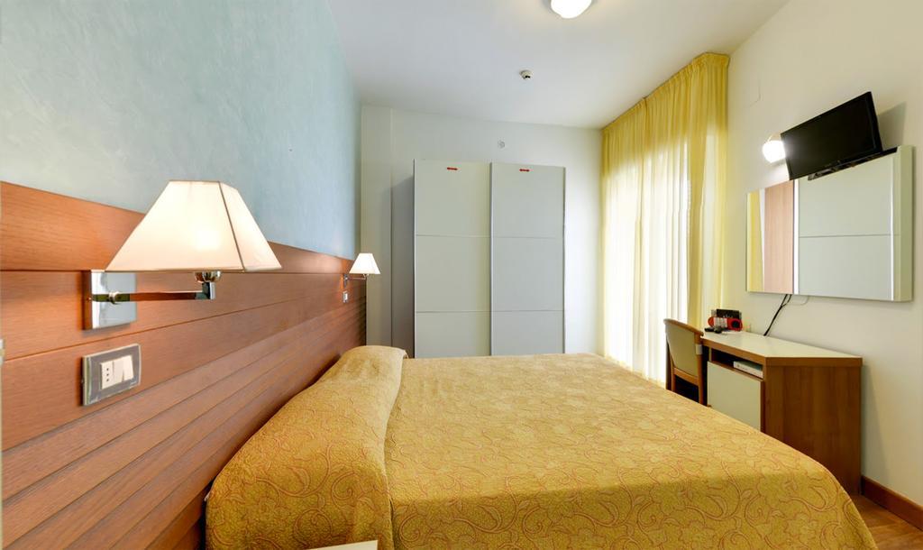 Hotel Margareth ริชโชเน ภายนอก รูปภาพ